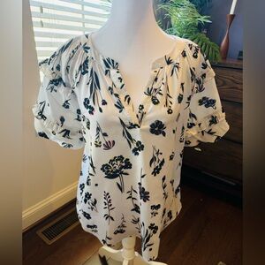 Ann Taylor White Floral Blouse with Puff Sleeves